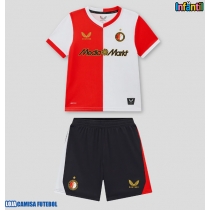 Camisa de Futebol Feyenoord Equipamento Principal Infantil 2025-26 Manga Curta (+ Calças curtas)